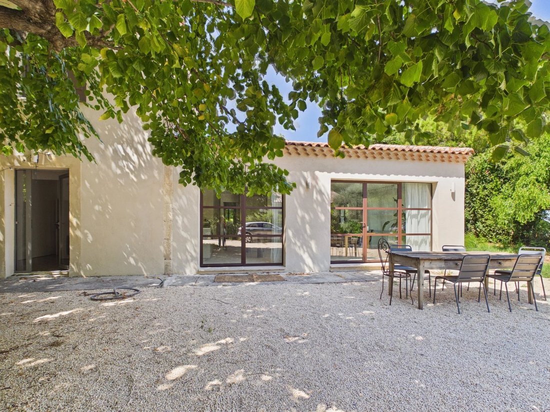 House in Paradou, Provence-Alpes-Côte d'Azur, France 1 - 18688395