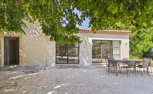 House in Paradou, Provence-Alpes-Côte d'Azur, France 1