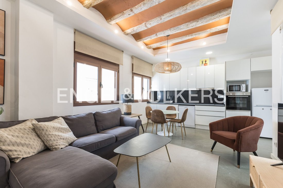 Apartment in Ciutat Vella, Barcelona, Spain 2 - 18585230