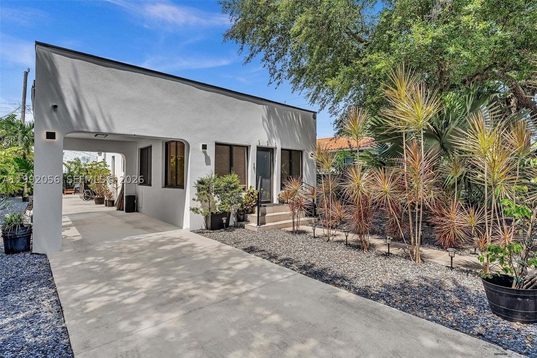 House in Miami, Florida, United States 1 - 17539788