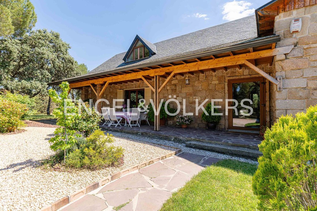 House in Galapagar, Comunidad de Madrid, Spain 2 - 17575193