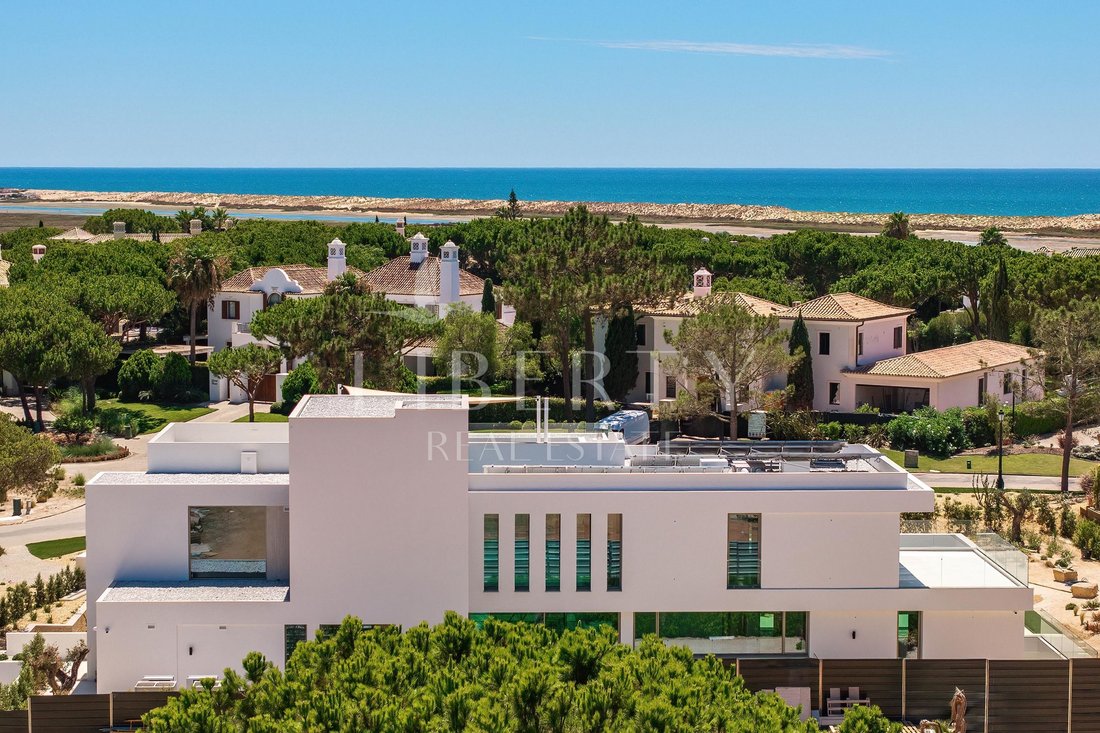 Villa in Quinta do Lago, Almancil, Portugal 2 - 18691136