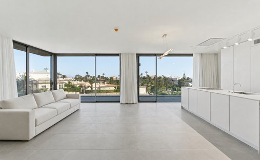 Penthouse in Carvoeiro, Algarve, Portugal 1