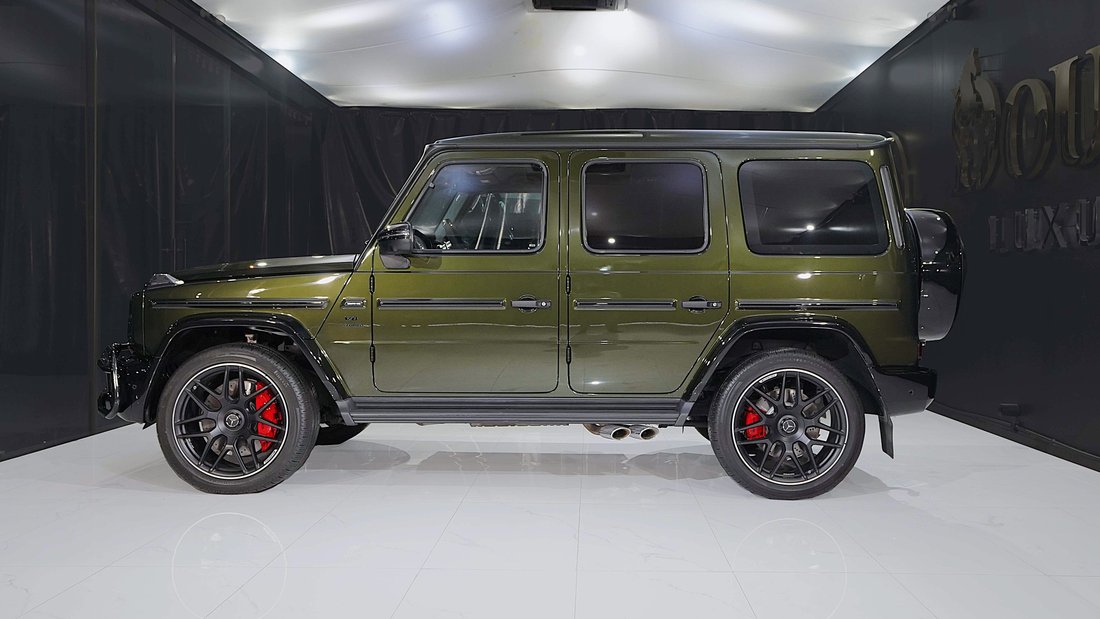 Suv in Dubai, United Arab Emirates 4 - 18692004