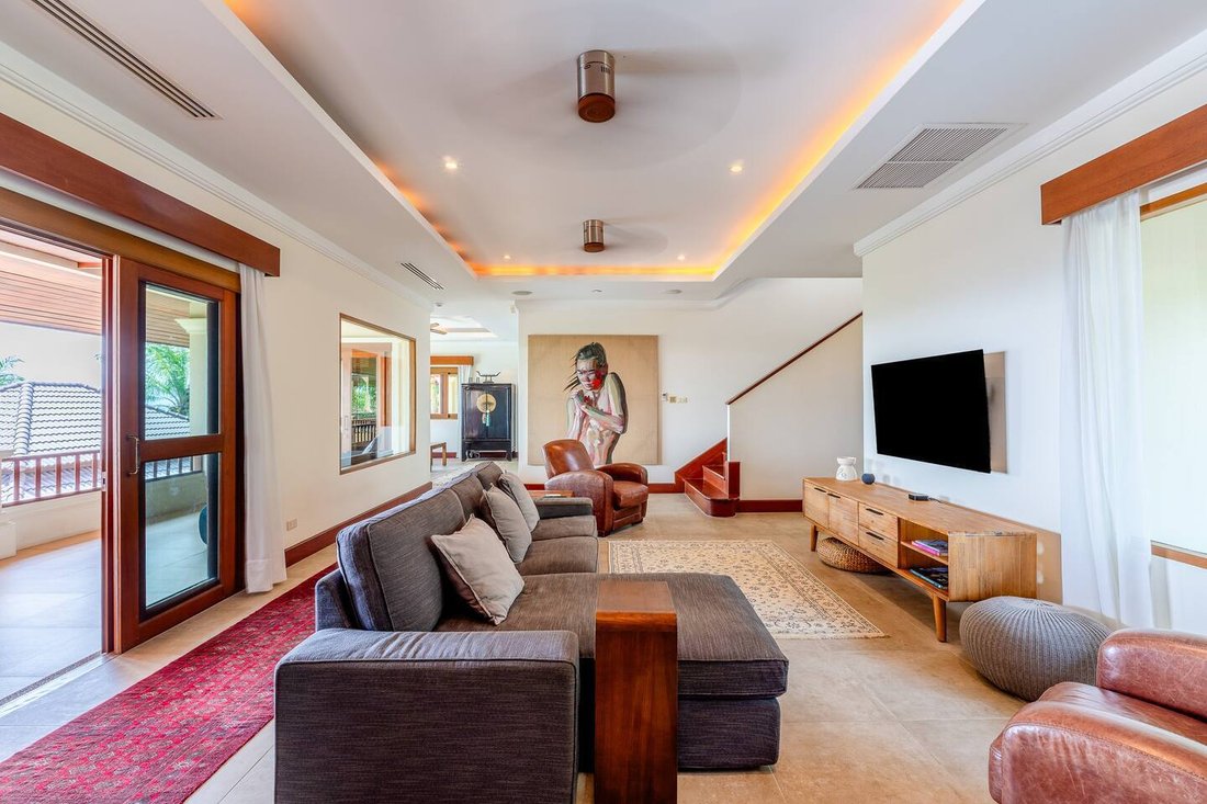 Villa in Choeng Thale, Phuket, Thailand 2 - 18692233