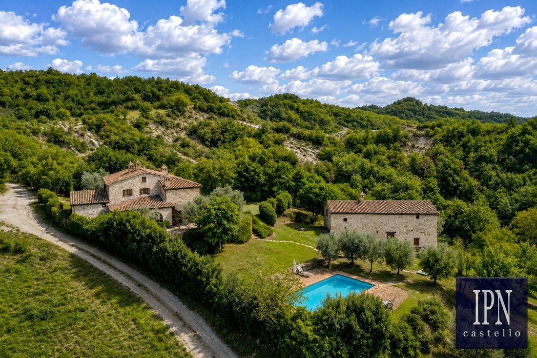 Villa in Pietralunga, Umbria, Italy 5 - 18692395
