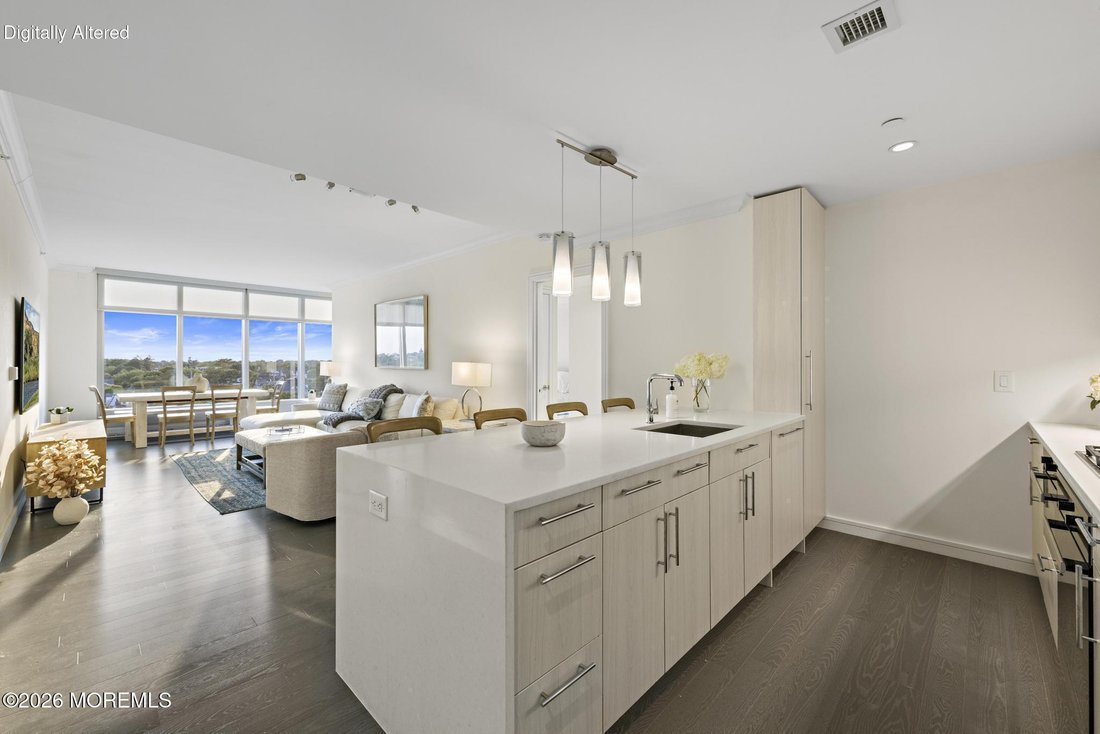 Condo in Long Branch, New Jersey, United States 1 - 18692290