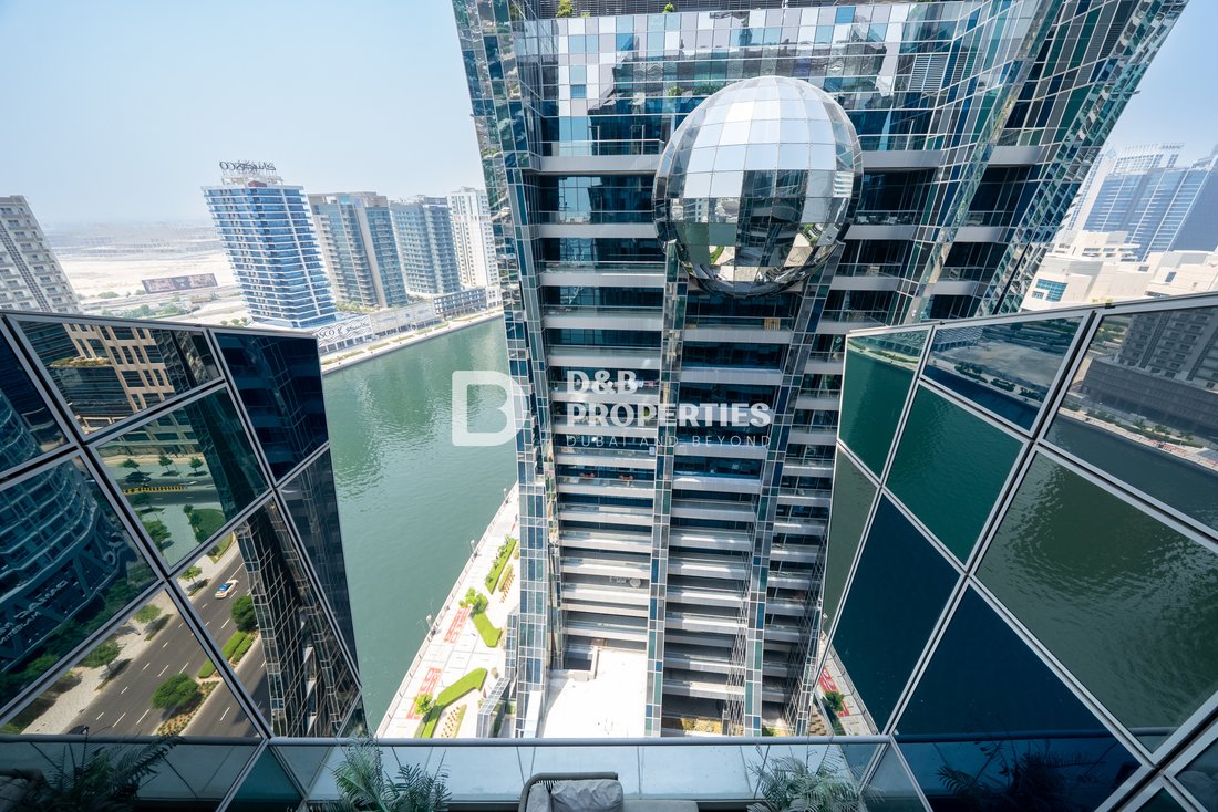 Apartment in Business Bay, Dubai, United Arab Emirates 3 - 18692194