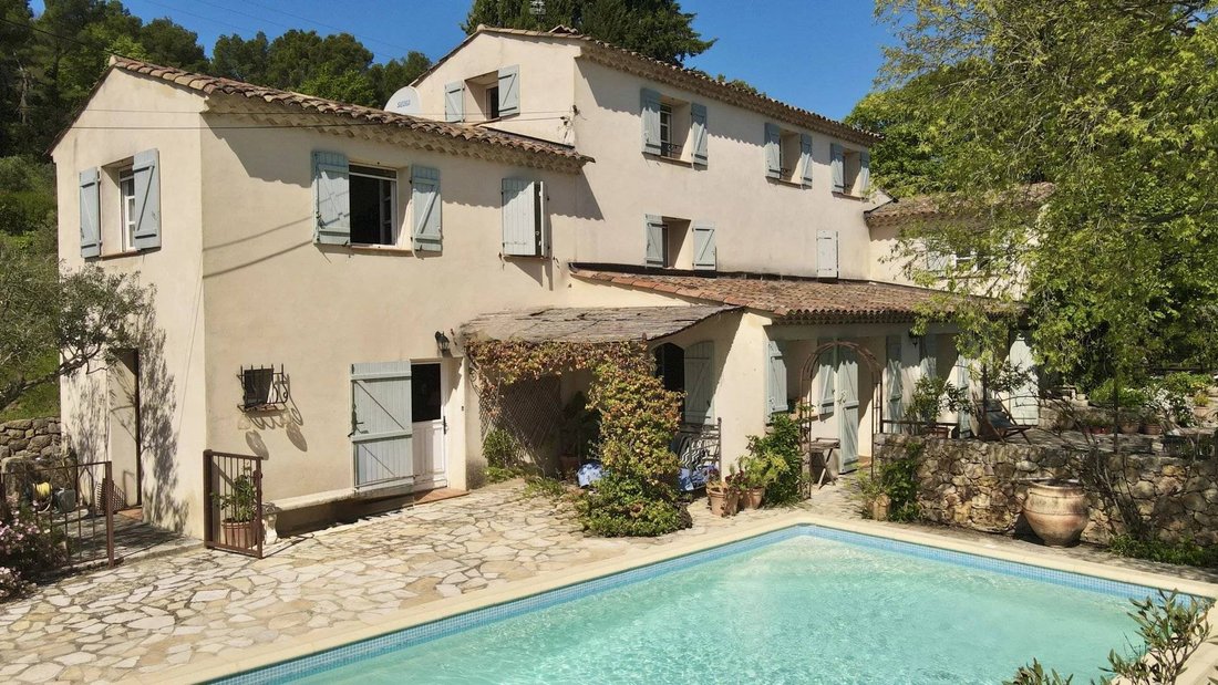 House in Flayosc, Provence-Alpes-Côte d'Azur, France 1 - 16297083