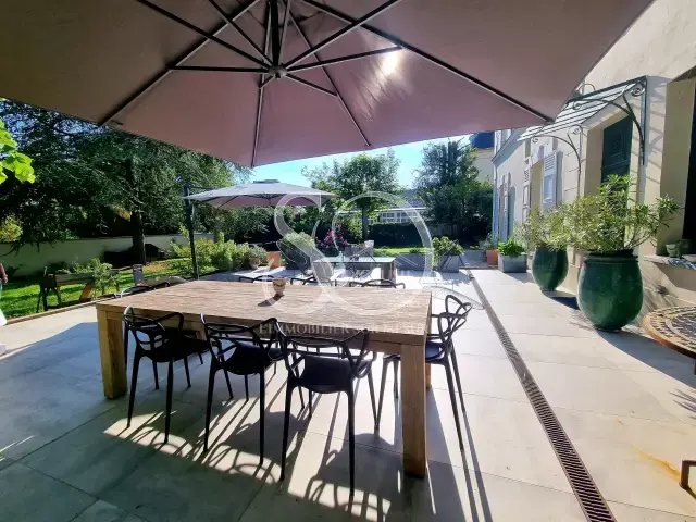 House in Mezieres-sur-Seine, Ile-de-France, France 3 - 17882874