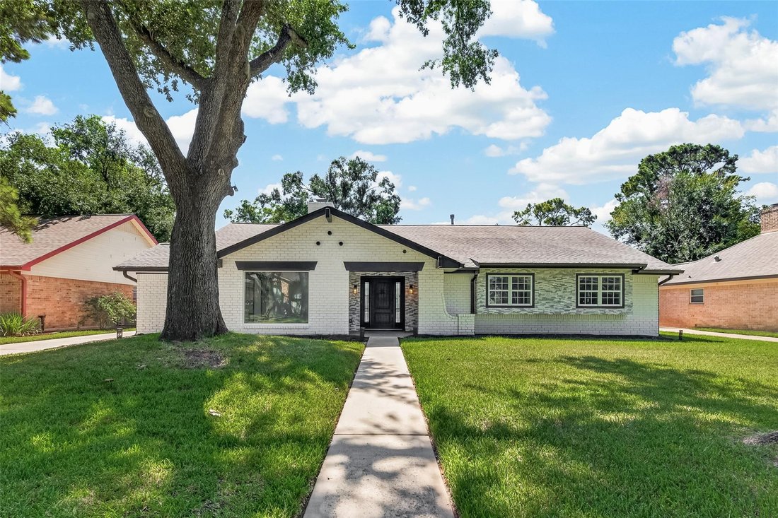 House in Houston, Texas, United States 3 - 18692378
