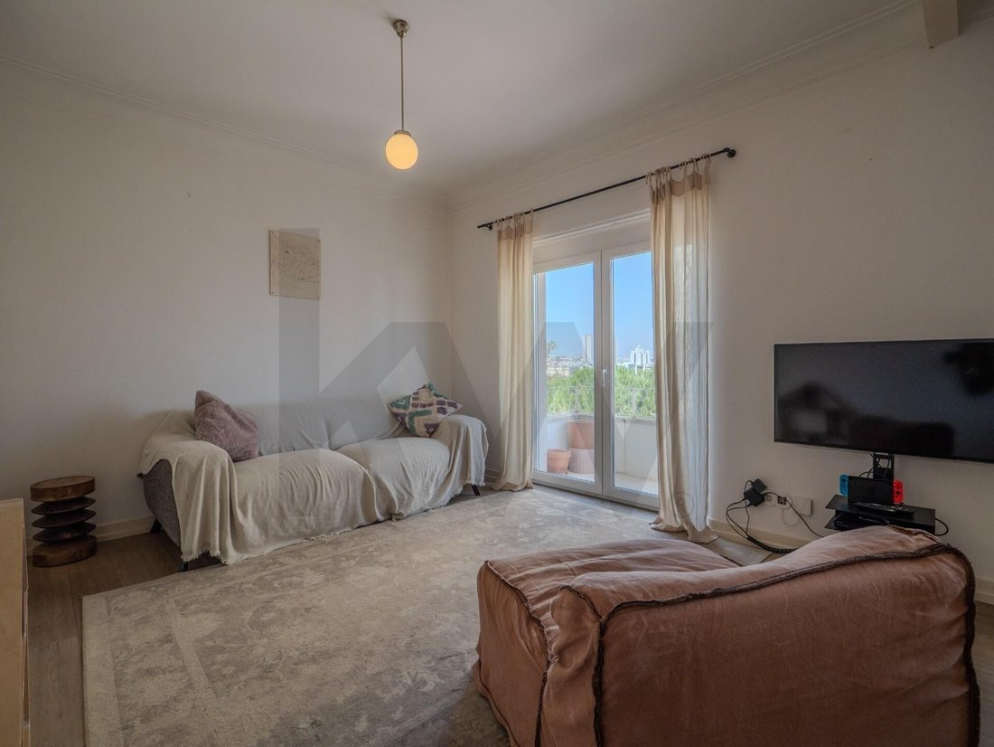 Apartment in Campolide, Lisbon, Portugal 3 - 18692417