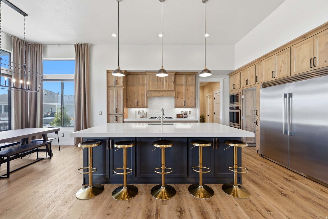 House in Clearfield, Utah, United States 3 - 18692083