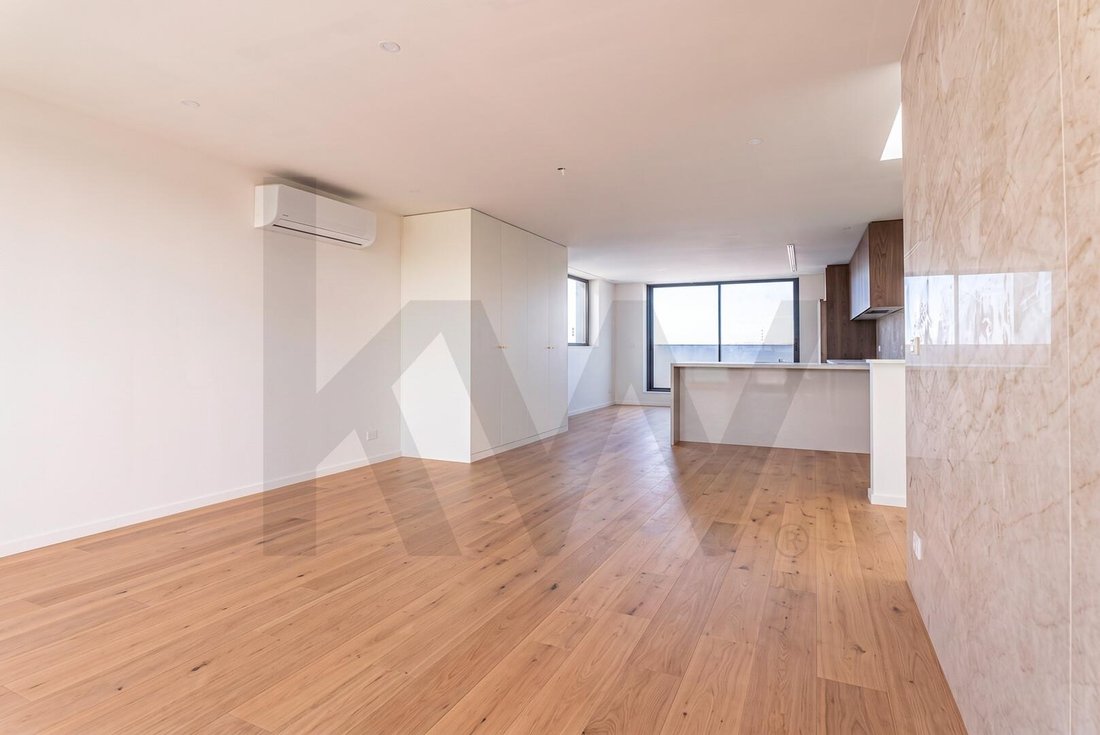Apartment in Matosinhos e Leca da Palmeira, Porto District, Portugal 5 - 18692362