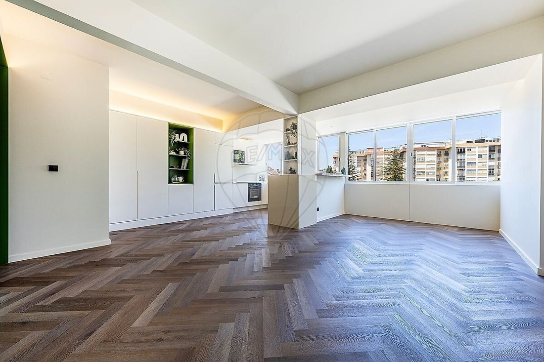Apartment in Estoril, Cascais e Estoril, Lisbon 1 - 18692841