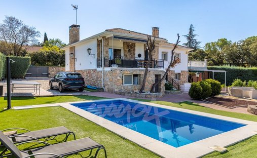 Chalet a Valdemorillo, Madrid, Spagna 1