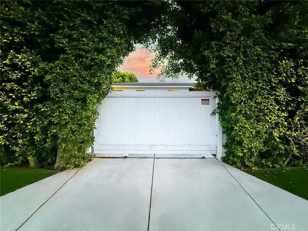 House in Los Angeles, California, United States 2 - 18692497