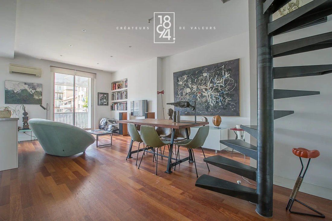 Apartment in Saint Mitre, 13e Arrondissement, Marseille 2 - 18301145