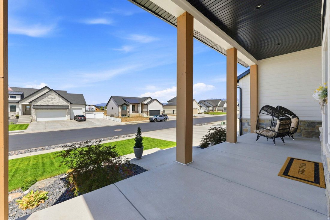 House in Clearfield, Utah, United States 2 - 18692083