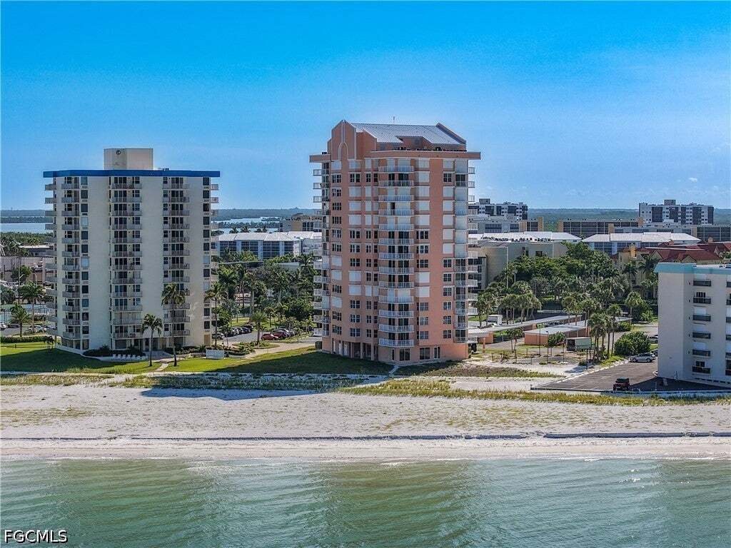 Condo in Fort Myers Beach, Florida, United States 2 - 18692093