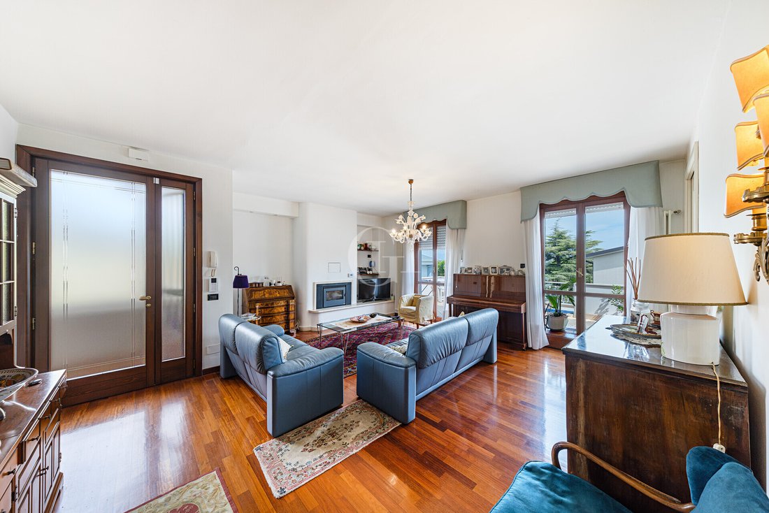 Penthouse in Desenzanino, Desenzano del Garda, Lombardei 4 - 18692623