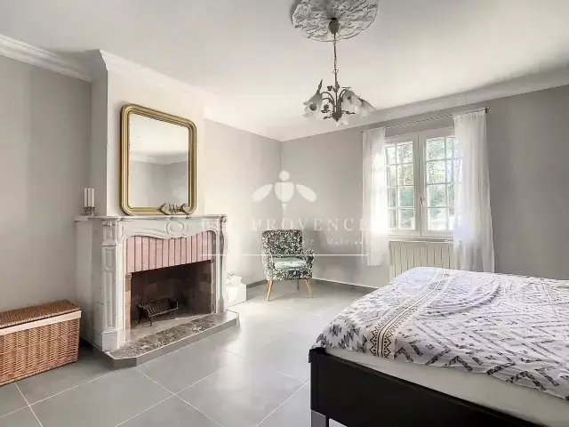 Villa in Besse-sur-Issole, Provence-Alpes-Côte d'Azur, France 5 - 16297624