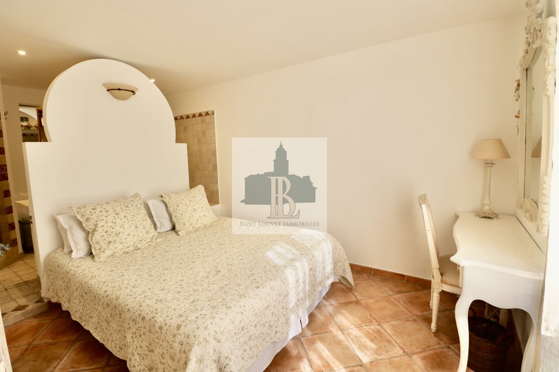Apartment in Zone Est Diffuse, Saint-Tropez, France 5 - 18526153