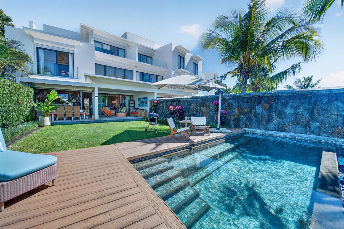 Apartment in Roches Noires, Rivière du Rempart District, Mauritius 2 - 18692311