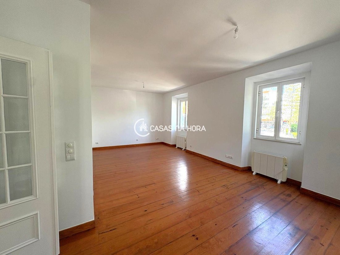 Apartment in Cascais e Estoril, Lisbon, Portugal 3 - 18692252