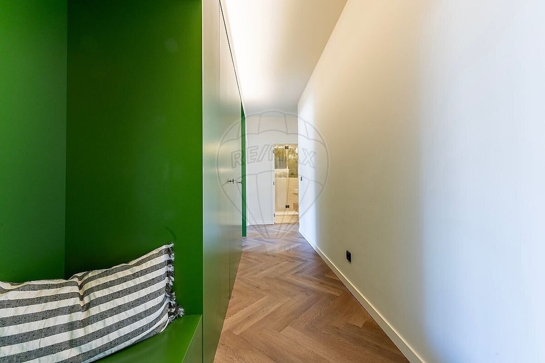 Apartment in Estoril, Cascais e Estoril, Lisbon 2 - 18692841