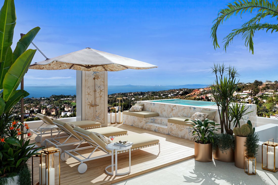 Villa in Puerto Banus, Marbella, Spain 1 - 18692221