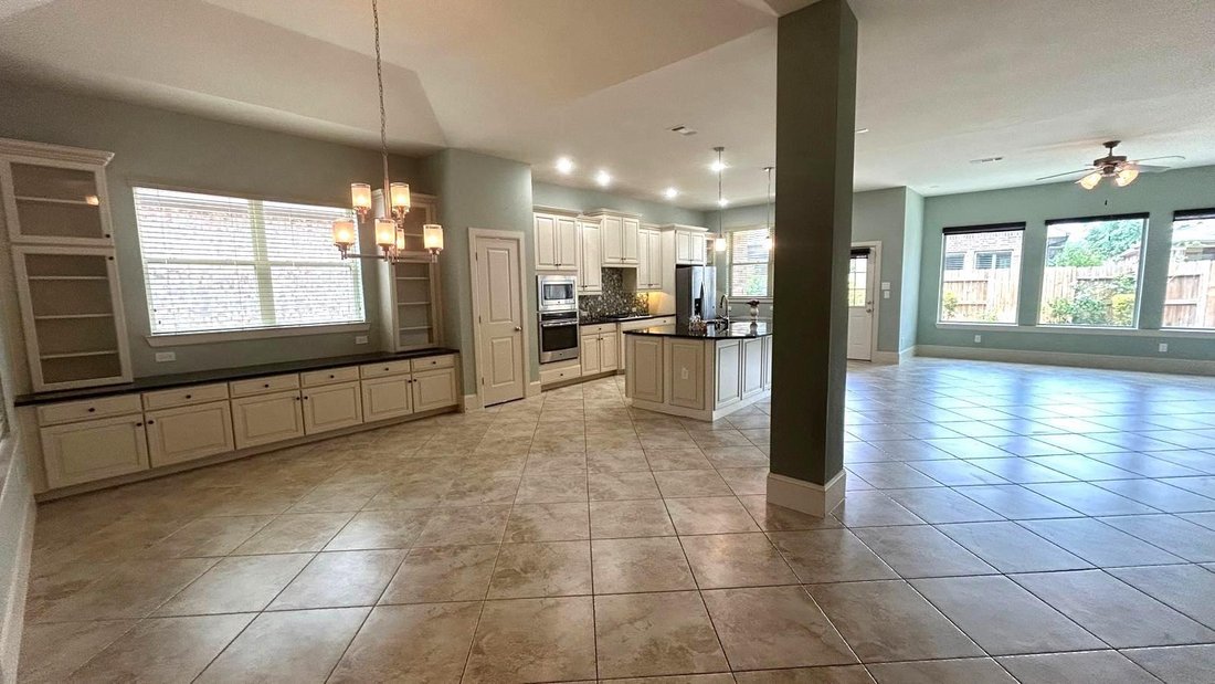 House in Katy, Texas, United States 5 - 18692349