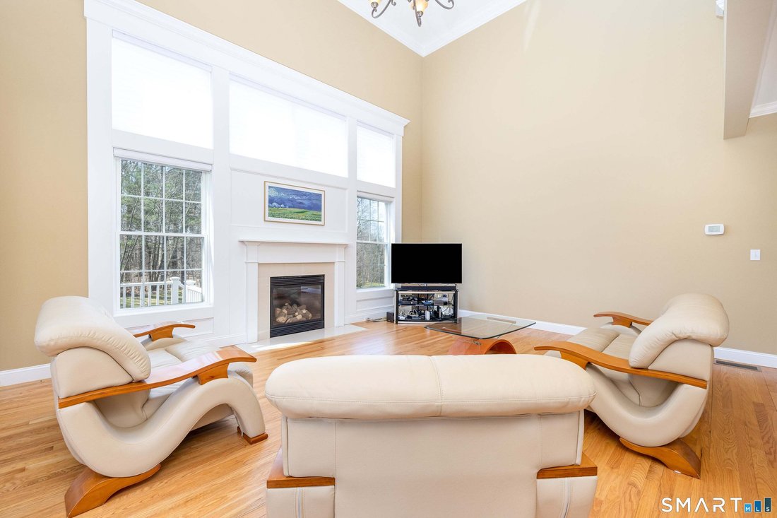Appartement à Southington, Connecticut, États-Unis 4 - 18060616