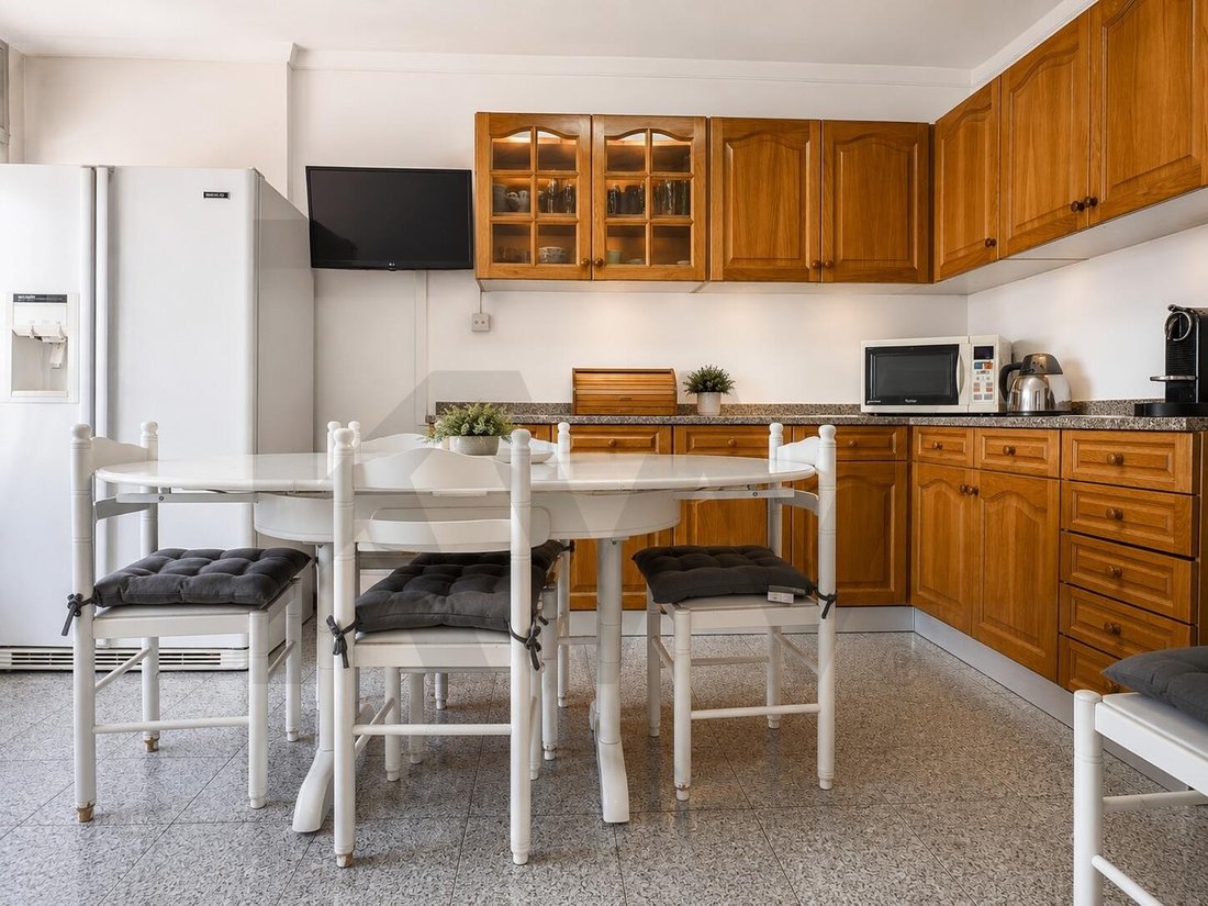 Apartment in Encosta do Sol, Lisbon, Portugal 5 - 18692332