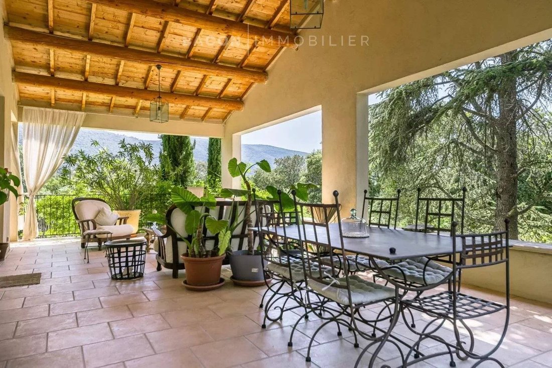 House in Bonnieux, Provence-Alpes-Côte d'Azur, France 3 - 16832929
