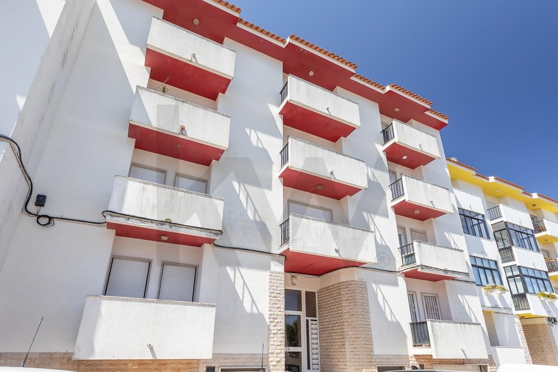 Apartment in Cascais e Estoril, Lisbon, Portugal 1 - 18692356
