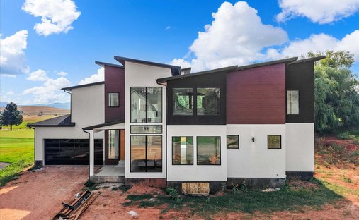 House in Garden, Utah, United States 1