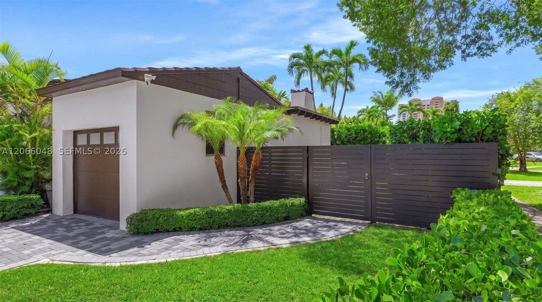 House in Miami, Florida, United States 5 - 18692249