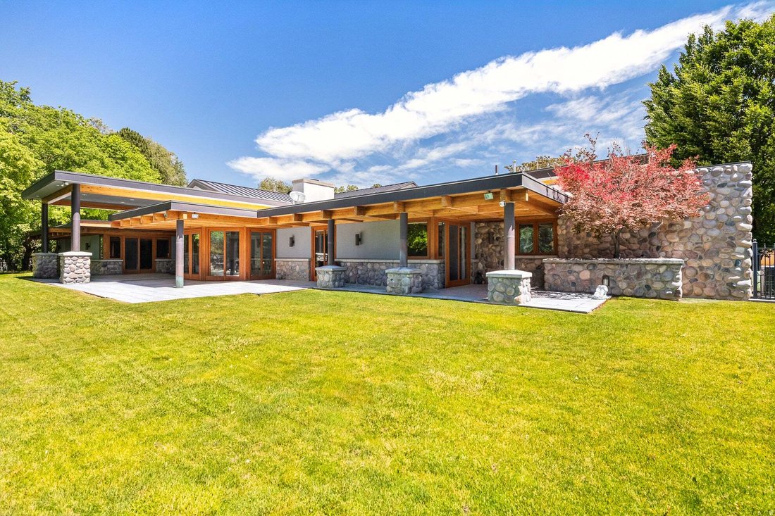House in Cottonwood Heights, Utah, United States 2 - 18692082