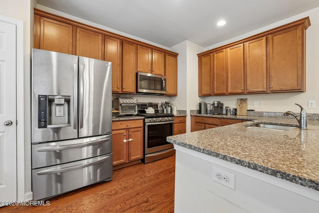 Condominio en Tinton Falls, Nueva Jersey, Estados Unidos 3 - 18673394