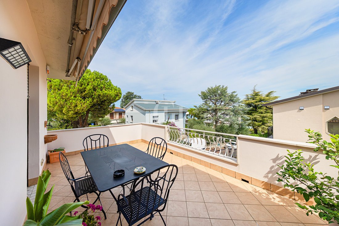 Penthouse in Desenzanino, Desenzano del Garda, Lombardei 2 - 18692623