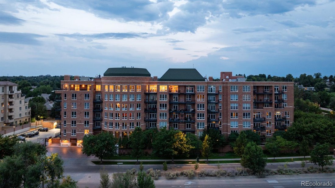 Condo in Denver, Colorado, United States 1 - 18692122