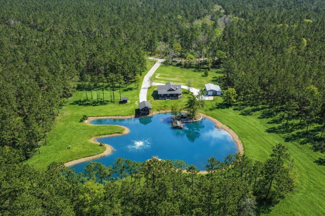 House in Oakhurst, Texas, United States 2 - 18692382