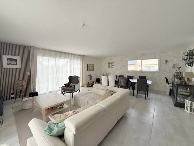 House in Saint-Gatien-des-Bois, Normandy, France 5 - 17139896
