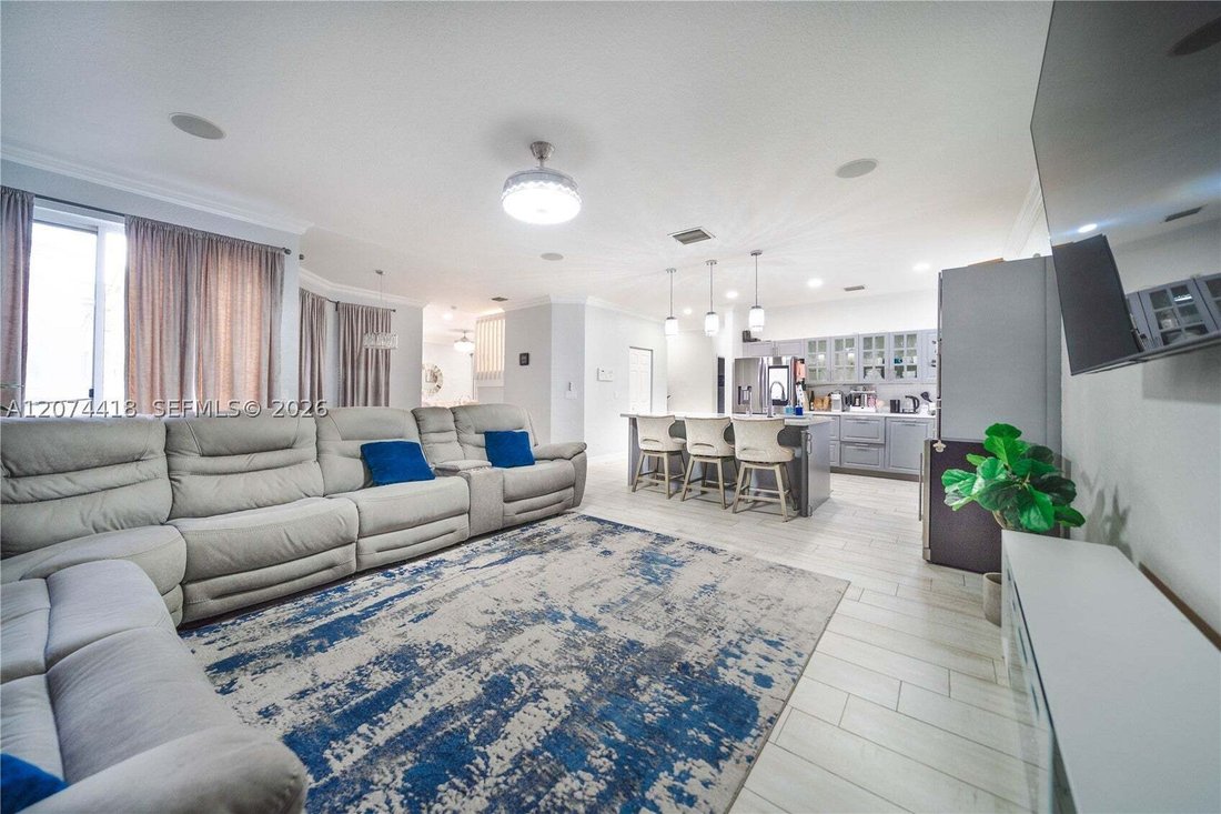 House in Miramar, Florida, United States 3 - 18692257