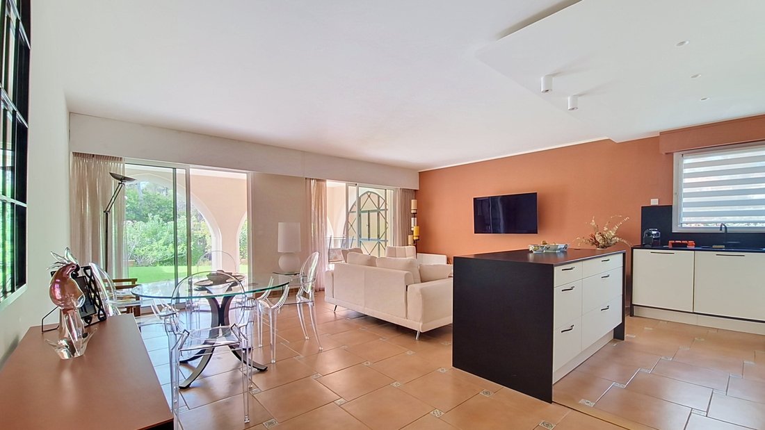 Apartment in Le Dramont-Agay-Anthéor-Le Trayas, Saint-Raphaël, France 3 - 18692632