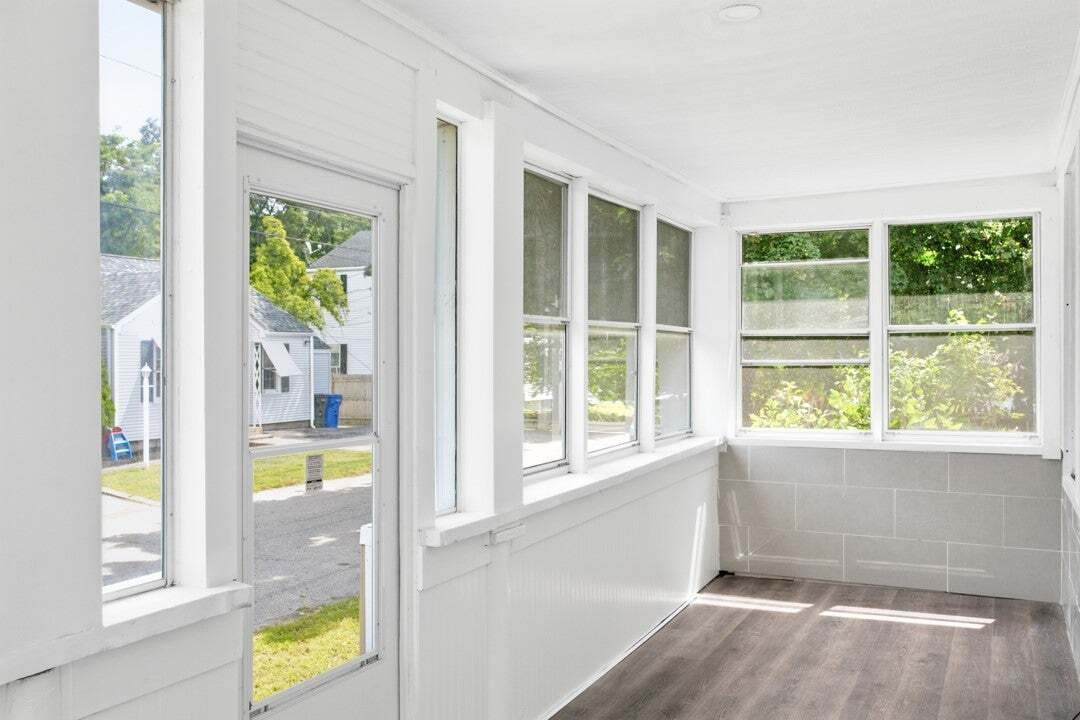 House in Cranston, Rhode Island, United States 4 - 18692124
