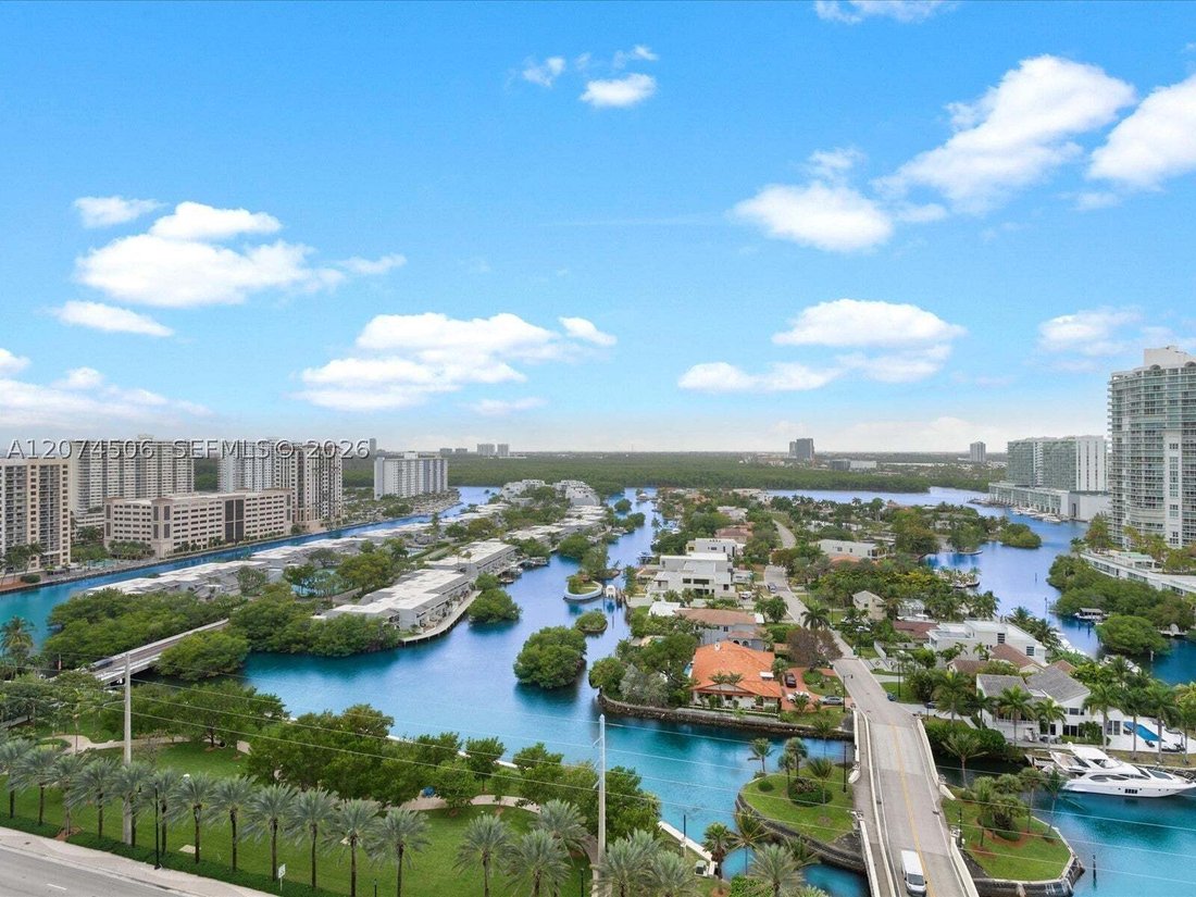 Condo in Golden Beach, Florida, United States 1 - 18692250