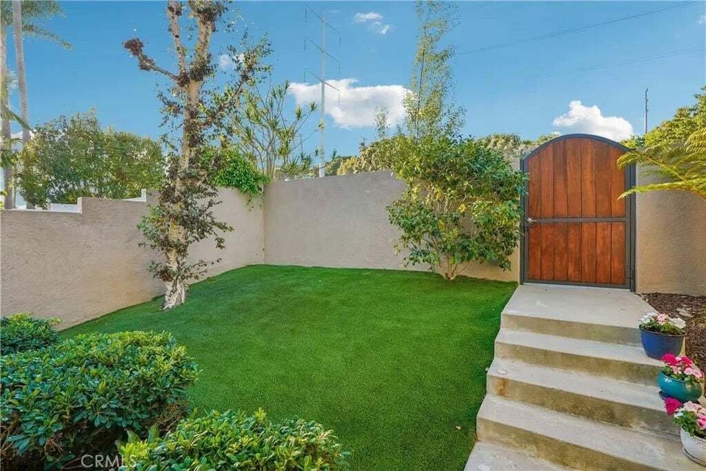 House in Manhattan Beach, California, United States 3 - 18692506