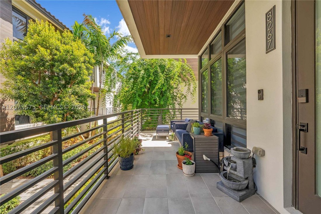 House in Miami Springs, Florida, United States 5 - 18692244